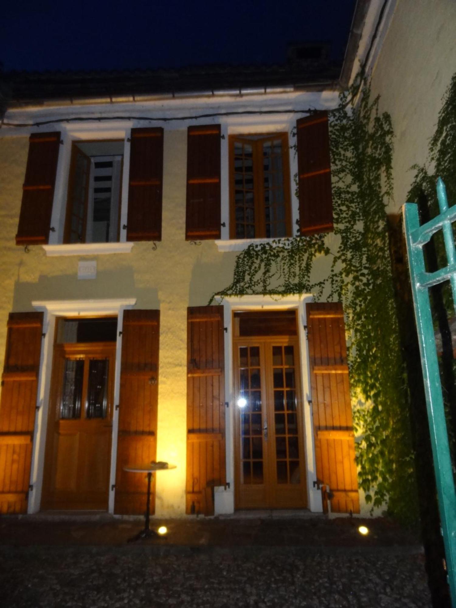 فيلا Le Pelerine Sauveterre-de-Bearn المظهر الخارجي الصورة